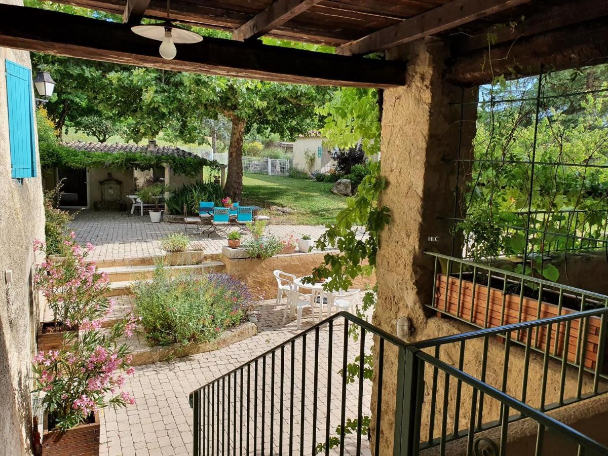 Les Demeures Du Clos Niozelles Exterior photo